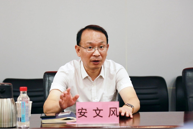 AG8Æì½¢Ìü¡¤(Öйú)¼¯ÍÅÊ×Ò³