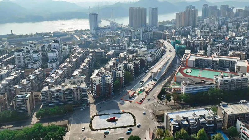 1702883483120902.jpg 夷陵长江大桥延伸段快速化刷新项目.jpg